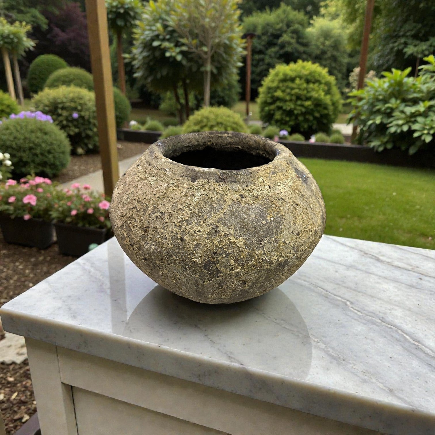 Frankly Cotton - Atlantis Venetian Vase