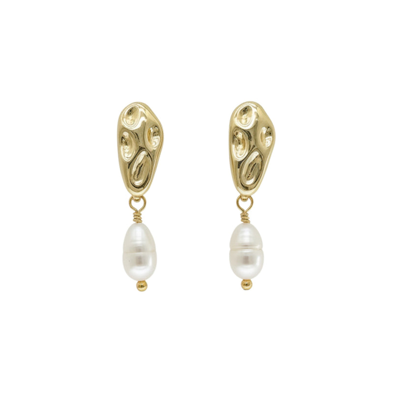 Be371 Beau Dimpled Gold Pearl Earrings