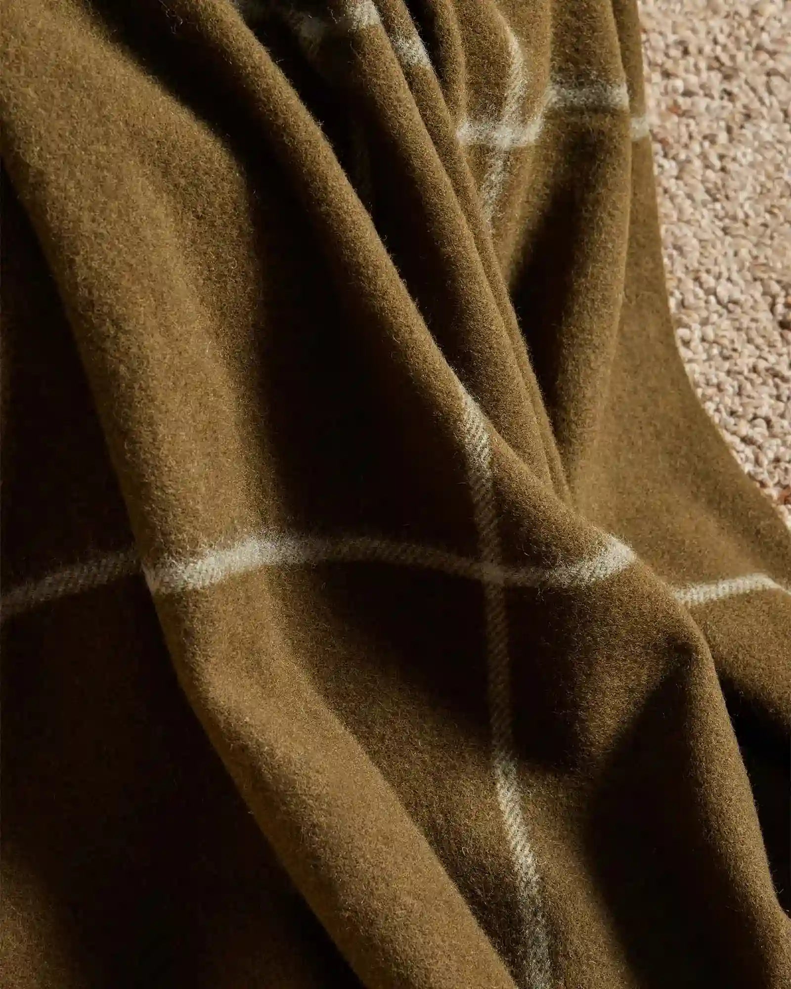 Weave Ranfurly Throw Range