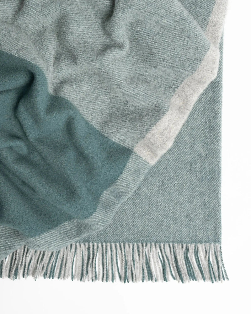 Weave Riverton Throw - Sea