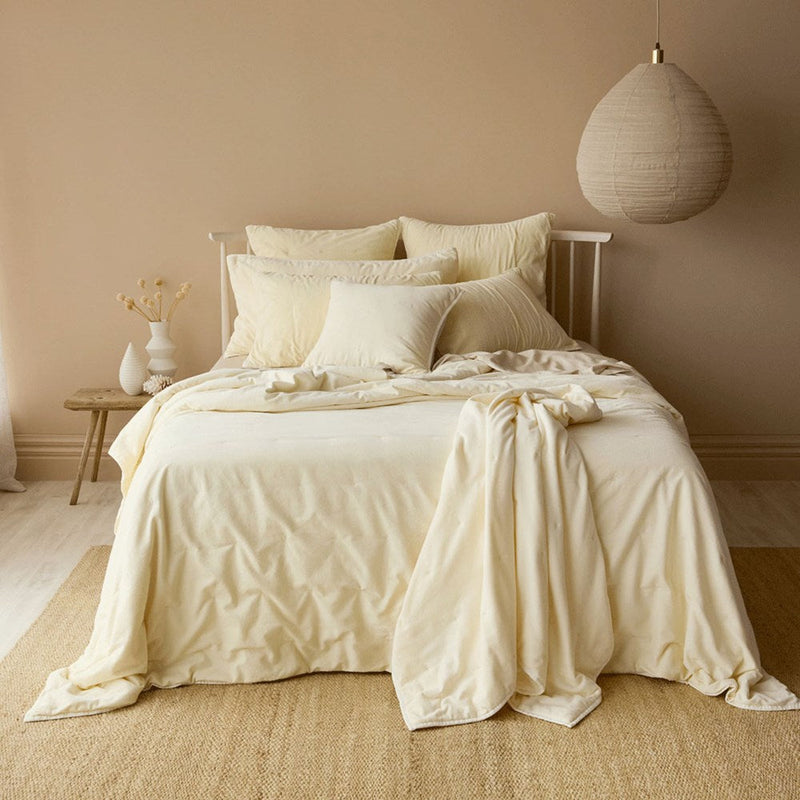 Venus Cotton Velvet Quilted Coverlet