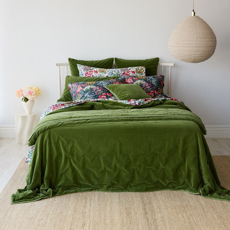 Venus Cotton Velvet Quilted Coverlet