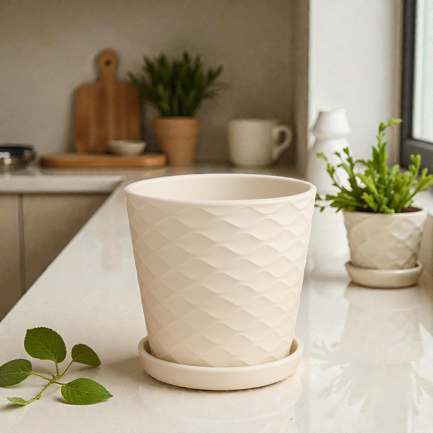 Frankly Cotton White Geometric Ceramic Plant Pot with Saucer 16cm